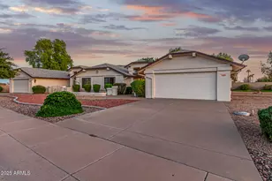 19403 N Trail Ridge Dr, Sun City West, AZ 85375 - Photo 3