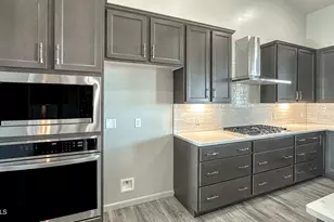 6934 E Vaquero Circle, Hereford, AZ 85615 - Photo 9