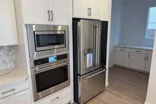 2458 W Maximo Wy, Phoenix, AZ 85085 - Photo 5