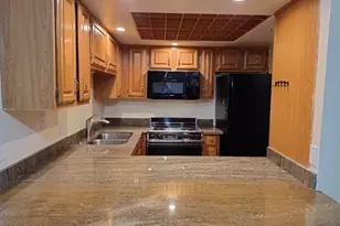 10330 W Thunderbird Blvd, Sun City, AZ 85351 - Photo 17