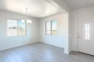 6953 E Vaquero Circle, Hereford, AZ 85615 - Photo 3