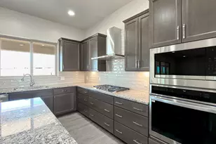 6953 E Vaquero Circle, Hereford, AZ 85615 - Photo 7