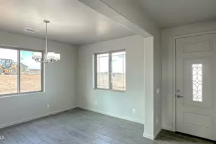 6953 E Vaquero Circle, Hereford, AZ 85615 - Photo 3