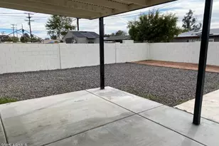 3331 E Oak St, Phoenix, AZ 85008 - Photo 25