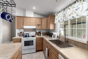 201 S Greenfield Rd, Mesa, AZ 85206 - Photo 7