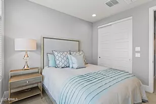 1717 E Morten Ave, Phoenix, AZ 85020 - Photo 27