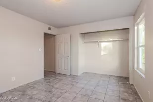 465 W Ivyglen St, Mesa, AZ 85201 - Photo 9