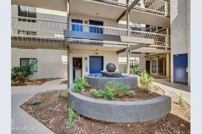 5122 N 31st Way #221, Phoenix, AZ 85016 - Photo 3