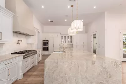 20712 E Sunset Drive, Queen Creek, AZ 85142 - Photo 11