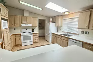 834 S Meridian Rd, Apache Junction, AZ 85120 - Photo 39