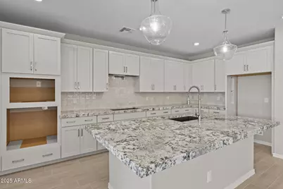 18945 W Monterosa Street, Litchfield Park, AZ 85340 - Photo 5