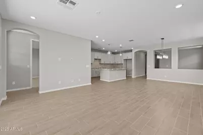 18945 W Monterosa Street, Litchfield Park, AZ 85340 - Photo 9