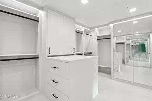 6587 N Palmeraie Blvd, Paradise Valley, AZ 85253 - Photo 19