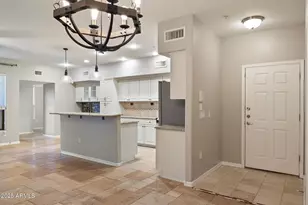 20660 N 40th Street St, Phoenix, AZ 85050 - Photo 9