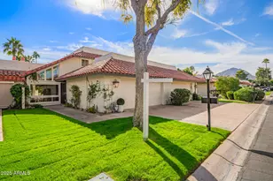 5730 N Scottsdale Rd, Paradise Valley, AZ 85253 - Photo 3