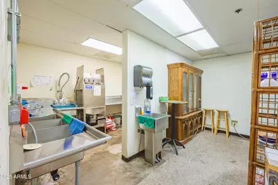 290 N Huachuca Boulevard, Huachuca City, AZ 85616 - Photo 17