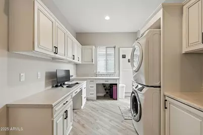 472 E Bracciano Avenue, San Tan Valley, AZ 85140 - Photo 49