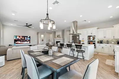 472 E Bracciano Avenue, San Tan Valley, AZ 85140 - Photo 15