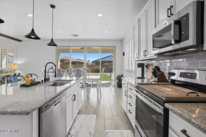 44157 W Palo Olmo Road, Maricopa, AZ 85138 - Photo 11