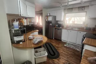 2121 N Center St, Mesa, AZ 85201 - Photo 13