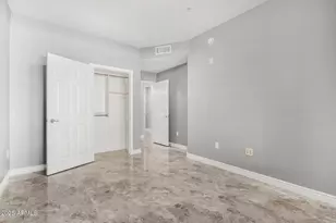 5450 E Deer Valley Dr, Phoenix, AZ 85054 - Photo 19