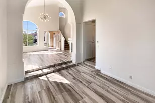 413 S Lake Mirage Dr, Gilbert, AZ 85233 - Photo 23