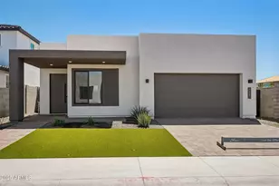 7957 W Griswold Rd, Peoria, AZ 85345 - Photo 3