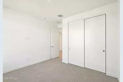 7957 W Griswold Road, Peoria, AZ 85345 - Photo 33