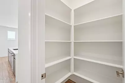 7957 W Griswold Road, Peoria, AZ 85345 - Photo 19