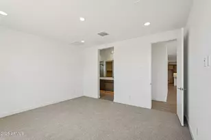 7957 W Griswold Rd, Peoria, AZ 85345 - Photo 25