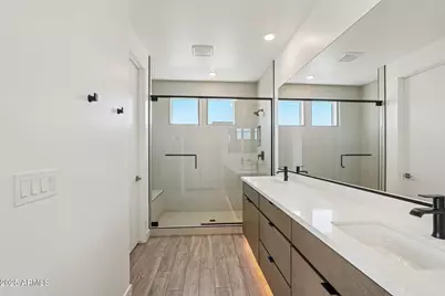 7957 W Griswold Road, Peoria, AZ 85345 - Photo 29