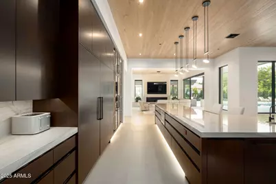 7044 E Cheney Drive, Paradise Valley, AZ 85253 - Photo 11