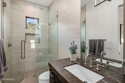 7044 E Cheney Drive, Paradise Valley, AZ 85253 - Photo 33