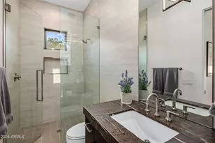 7044 E Cheney Dr, Paradise Valley, AZ 85253 - Photo 33