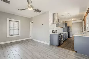 1014 S 2nd St, Phoenix, AZ 85004 - Photo 13