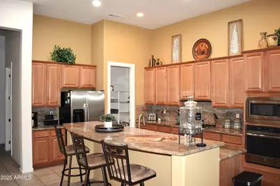 20470 N Date Palm Way, Surprise, AZ 85387 - Photo 5