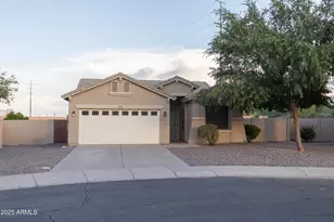 4759 S Granite St, Gilbert, AZ 85297 - Photo 1