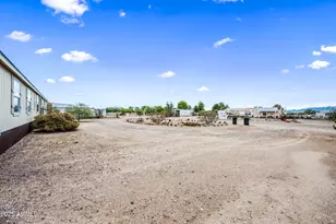 21132 W Dale Ln, Wittmann, AZ 85361 - Photo 7