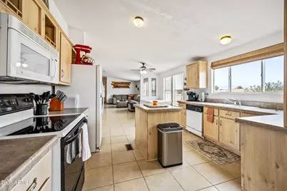 21132 W Dale Lane, Wittmann, AZ 85361 - Photo 19
