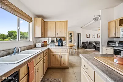 21132 W Dale Lane, Wittmann, AZ 85361 - Photo 23
