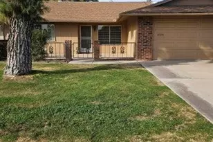 15462 N Lakeforest Dr, Sun City, AZ 85351 - Photo 3