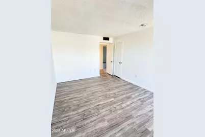 14202 N Lakeforest Drive, Sun City, AZ 85351 - Photo 21