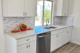 14202 N Lakeforest Dr, Sun City, AZ 85351 - Photo 1