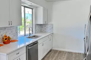 14202 N Lakeforest Dr, Sun City, AZ 85351 - Photo 17