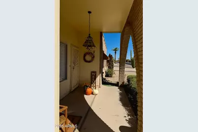 14202 N Lakeforest Drive, Sun City, AZ 85351 - Photo 7