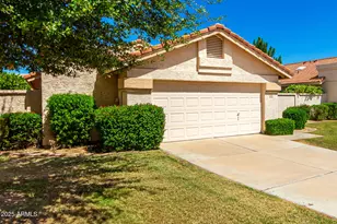 8804 E Sunnyside Dr, Scottsdale, AZ 85260 - Photo 1