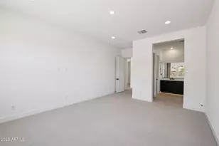 27712 N 74th Ln, Peoria, AZ 85383 - Photo 17