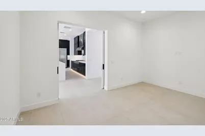 27712 N 74th Lane, Peoria, AZ 85383 - Photo 21