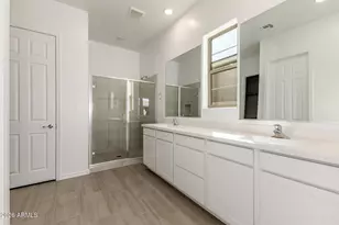 22658 E Diana Way, Queen Creek, AZ 85142 - Photo 9