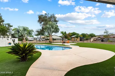 9430 W Mariposa Grande Lane, Peoria, AZ 85383 - Photo 13